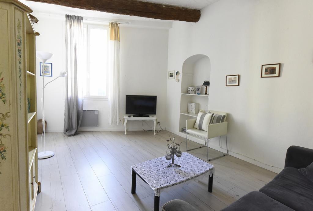 דירות ניס Great Flat In The Old Town Up To 4 מראה חיצוני תמונה
